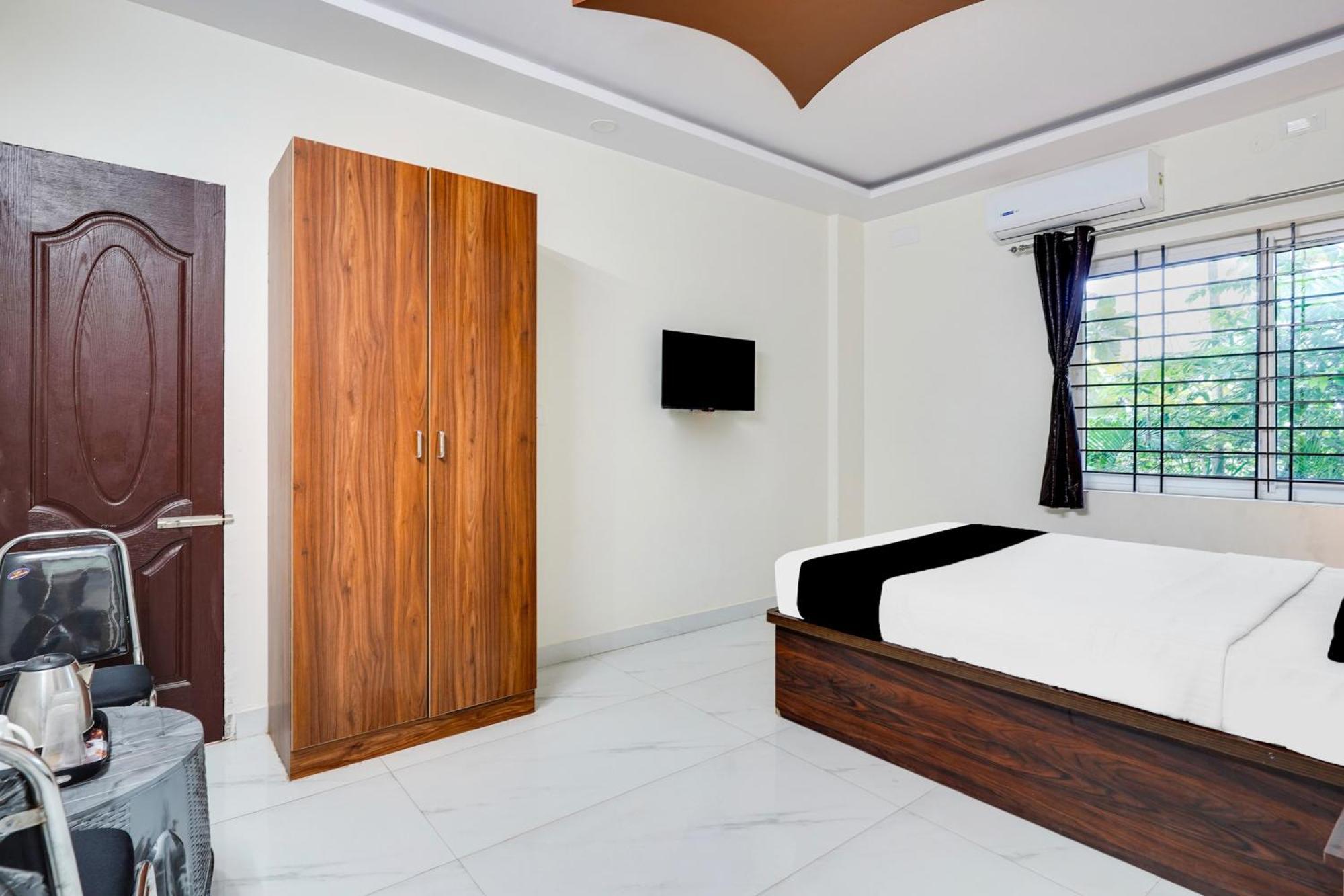 Townhouse Bidadi Formerly Royal Garuda Екстериор снимка