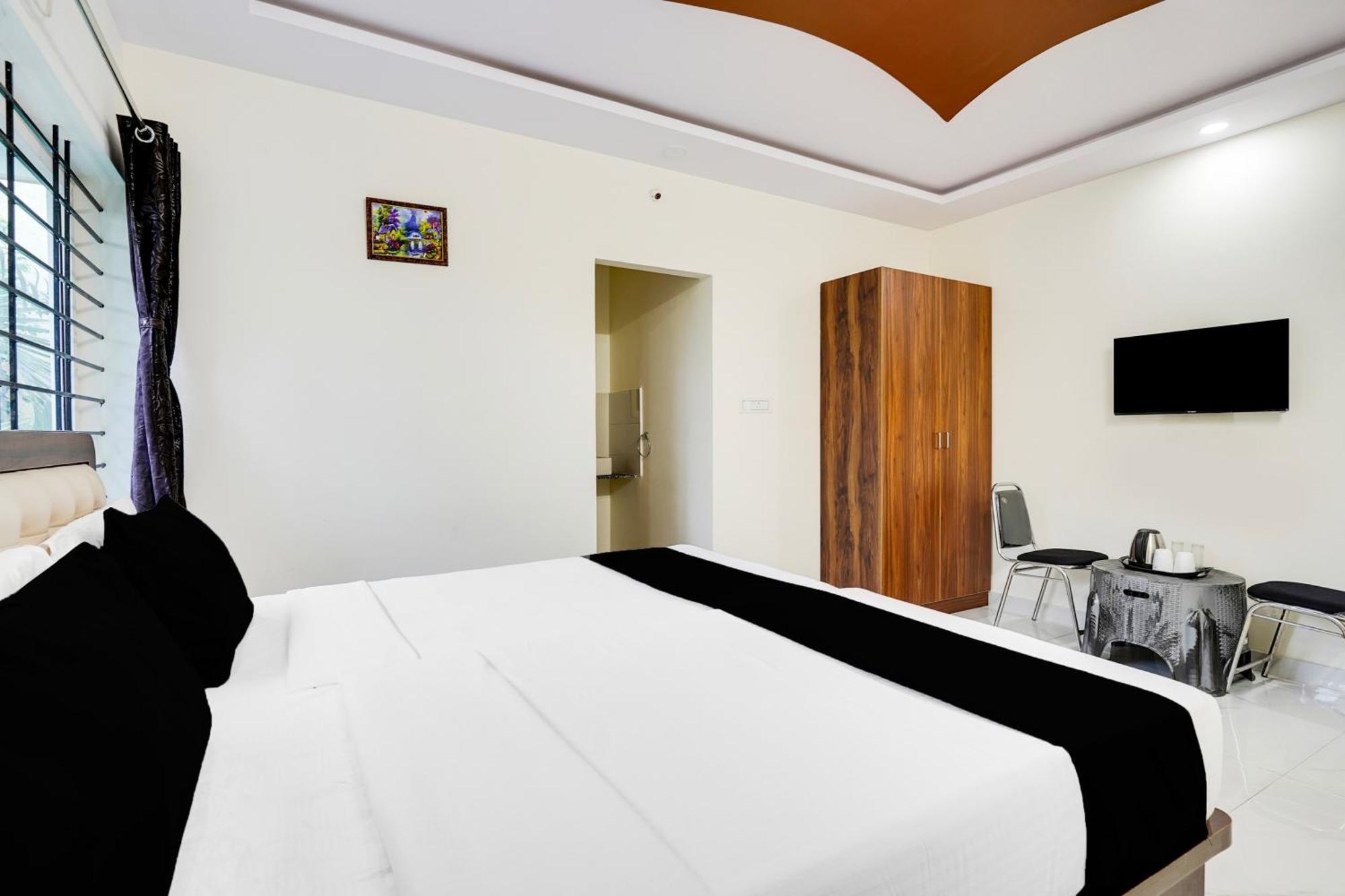 Townhouse Bidadi Formerly Royal Garuda Екстериор снимка