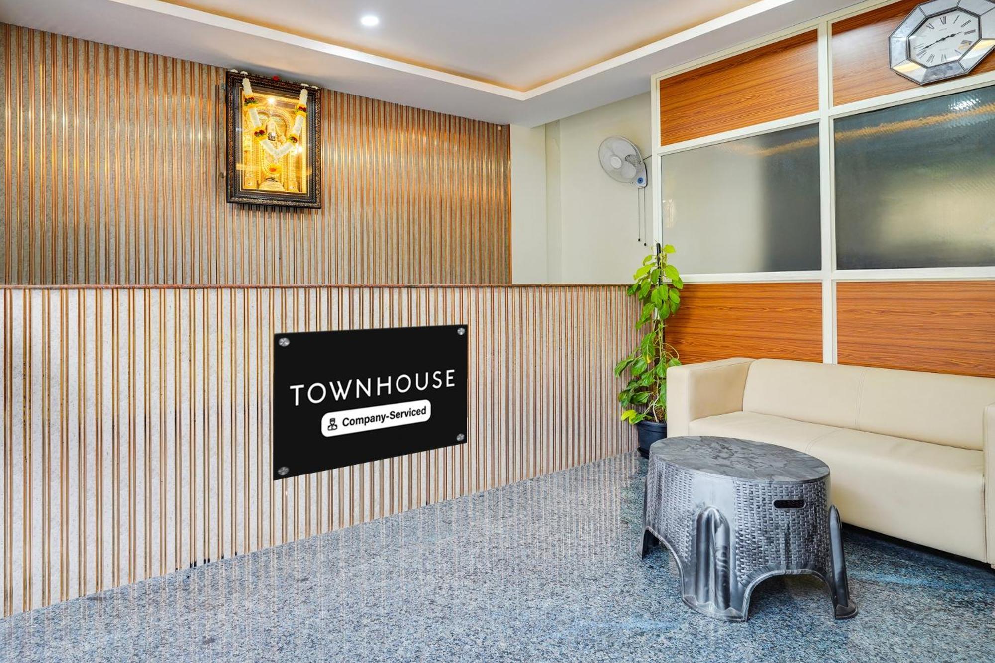 Townhouse Bidadi Formerly Royal Garuda Екстериор снимка